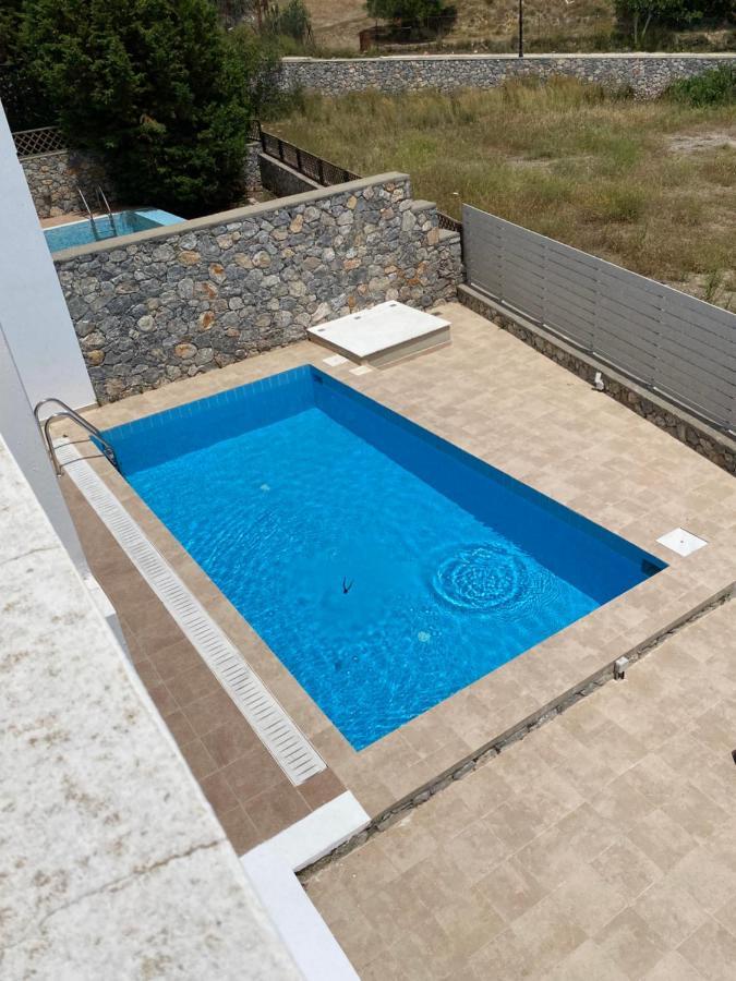 Casa Christiana, Lardos Villa Eksteriør billede
